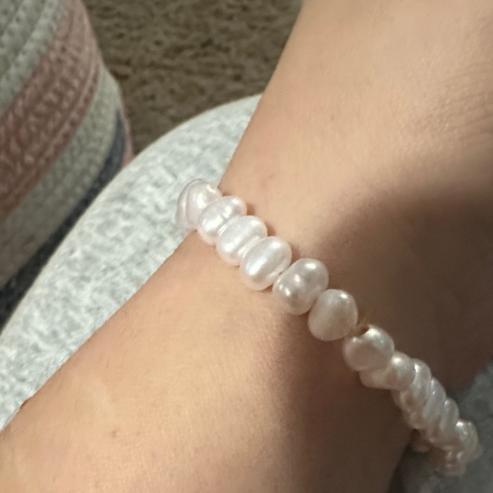 Natural pink Pearl Bracelet - Picture 3 of 4